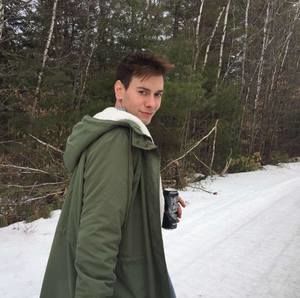 Meet your Posher, Justin